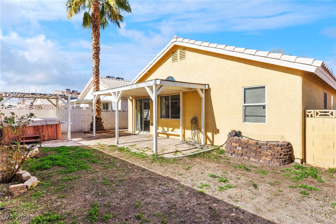 7025 Village Shore Court