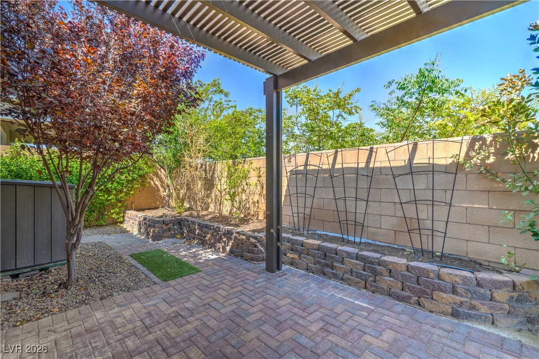 8138 Skye Dragon Street