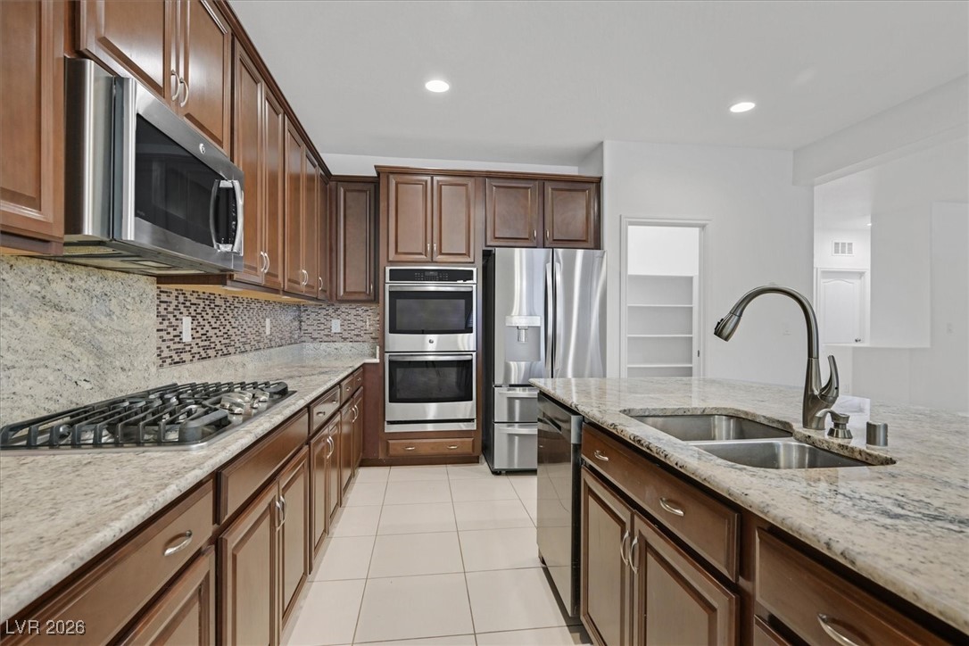 6517 Mission Crest Avenue