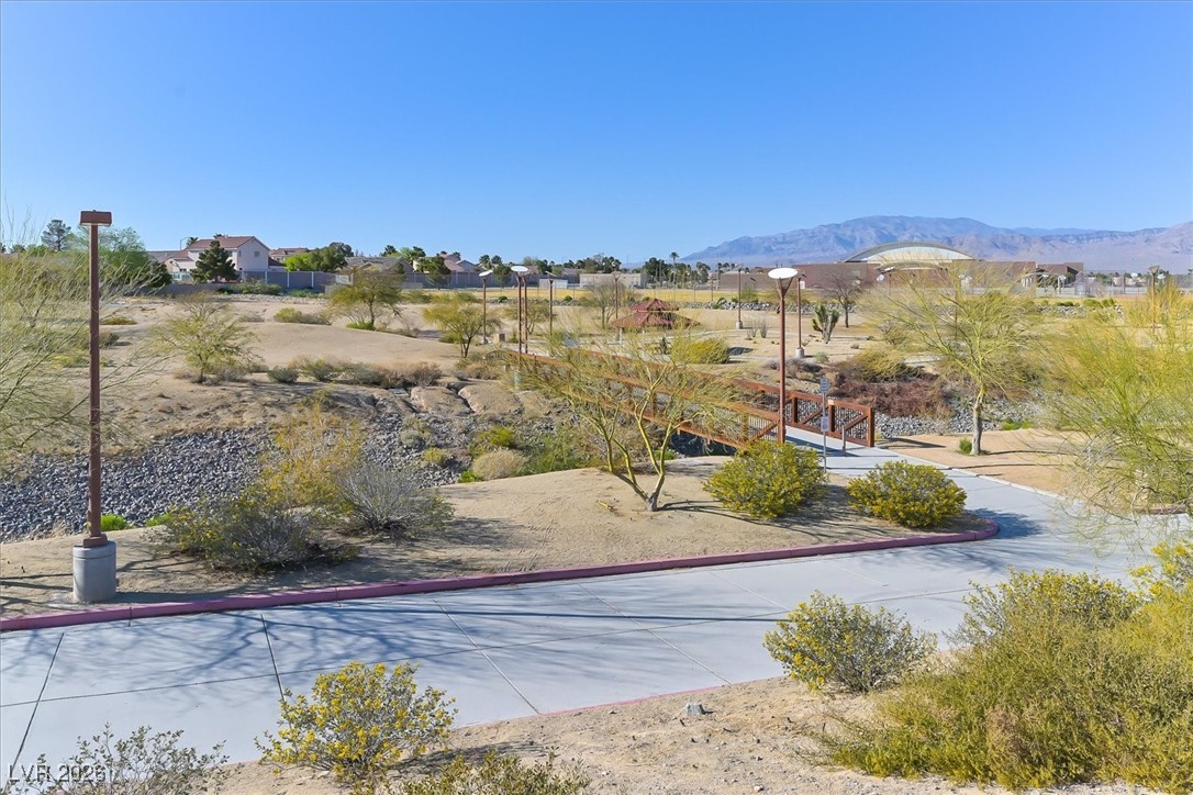 6517 Mission Crest Avenue