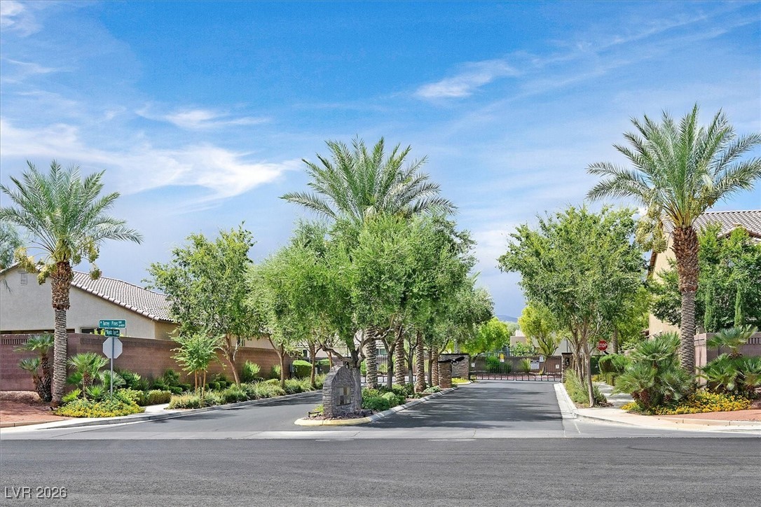 6517 Mission Crest Avenue