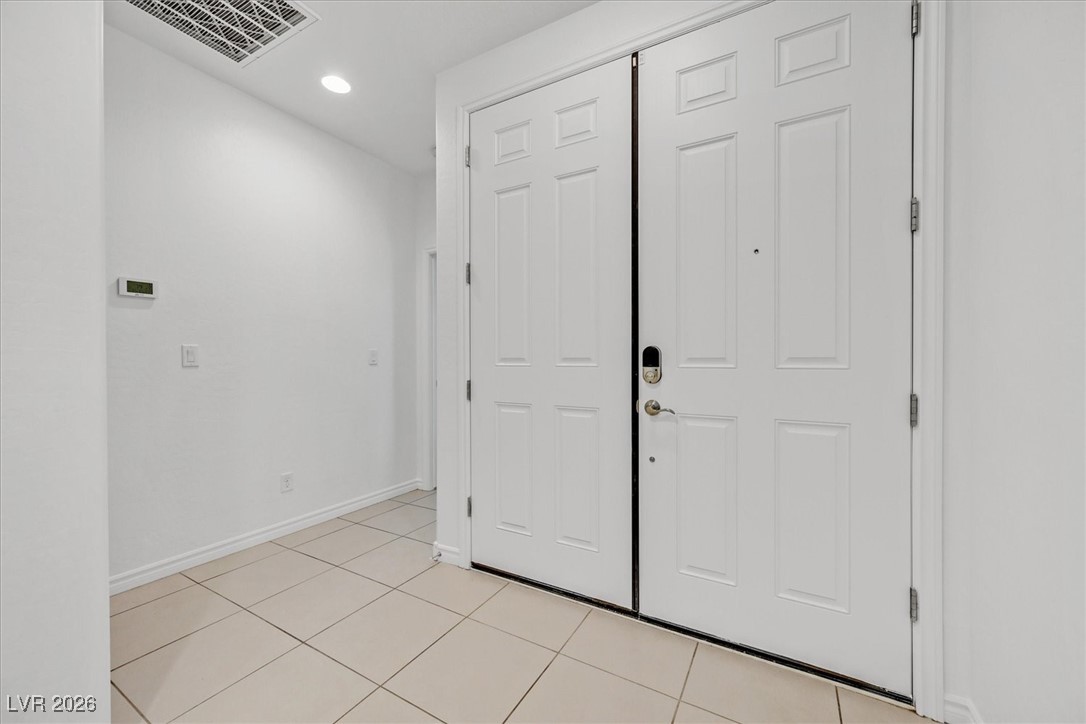 6517 Mission Crest Avenue