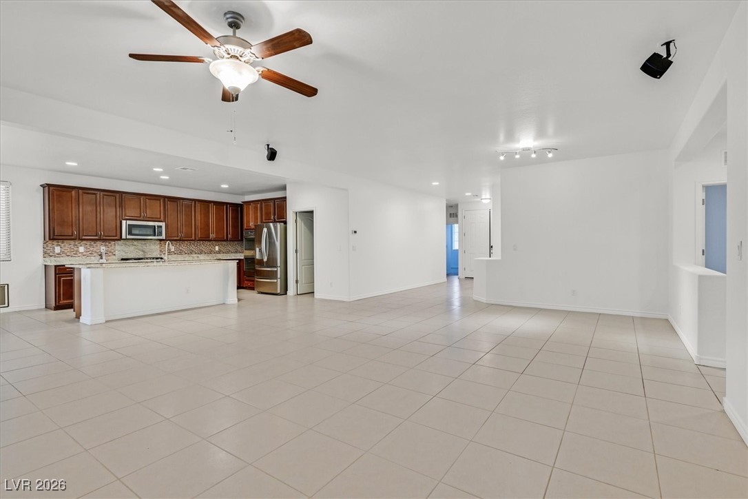 6517 Mission Crest Avenue