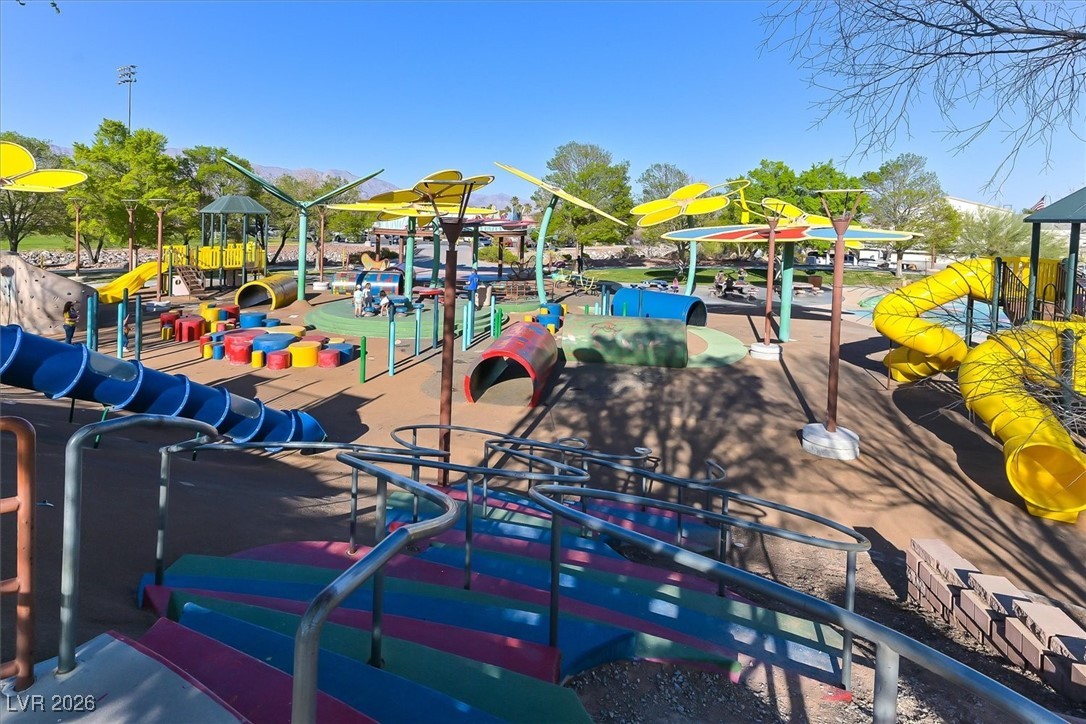 6517 Mission Crest Avenue