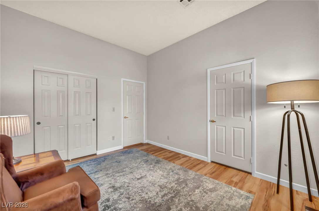 5133 Kingsbridge Drive