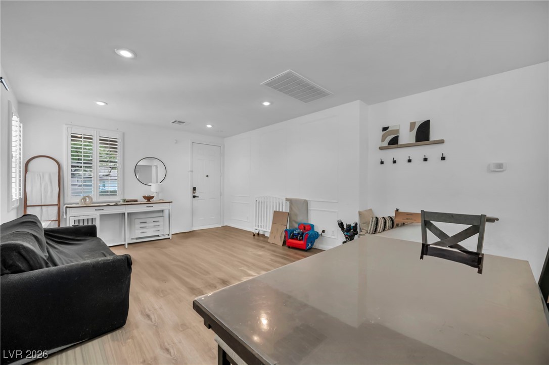 7334 Caballo Range Avenue