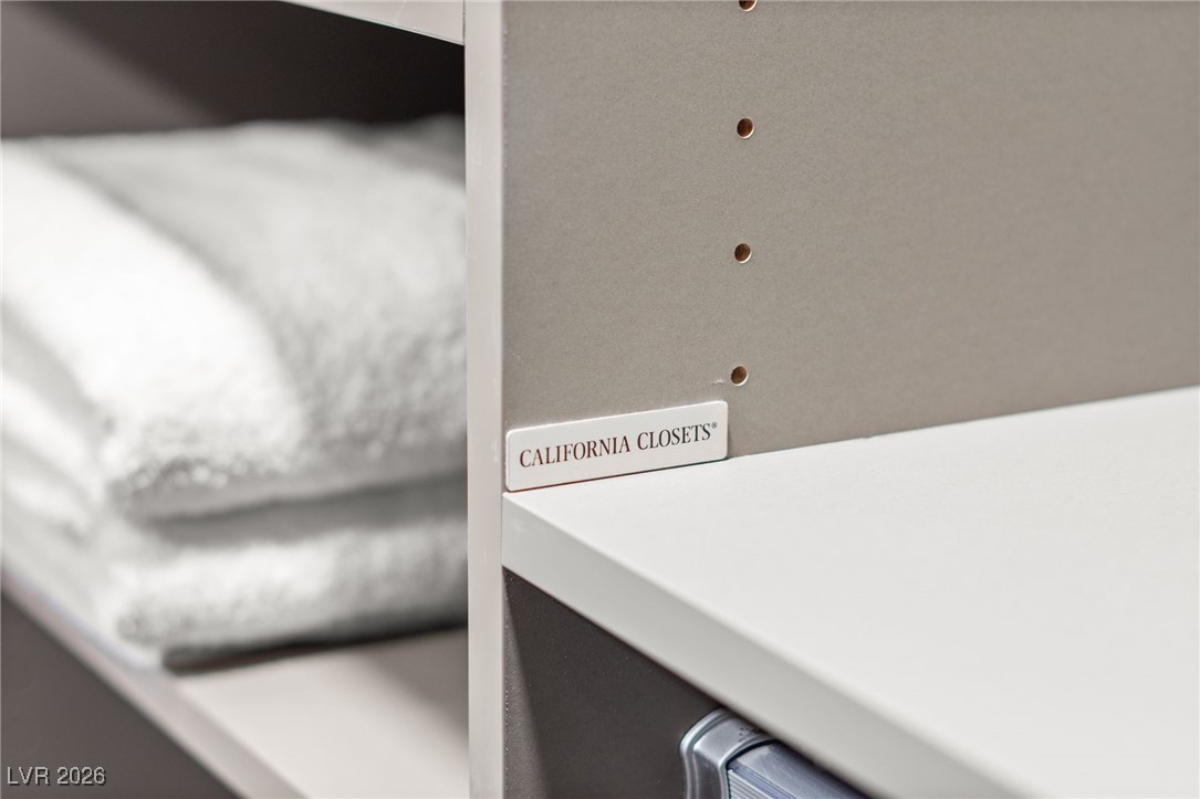 205 East Harmon Avenue 1012