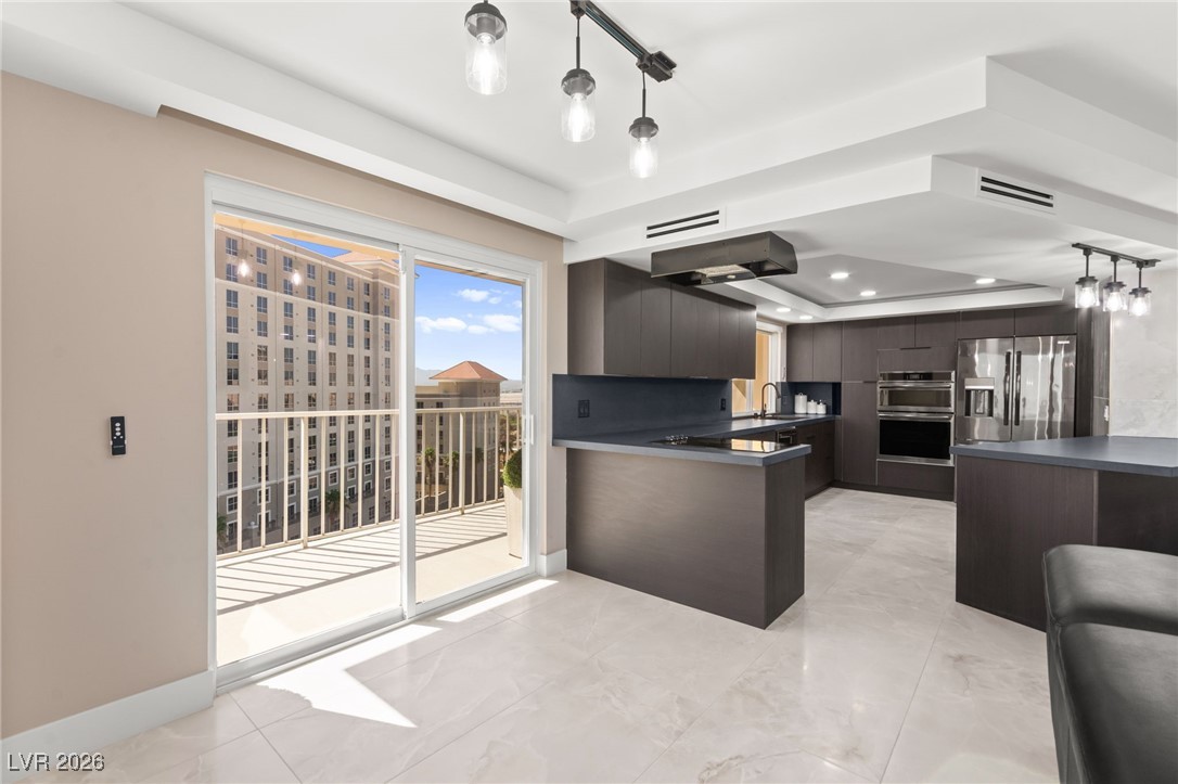 205 East Harmon Avenue 1012