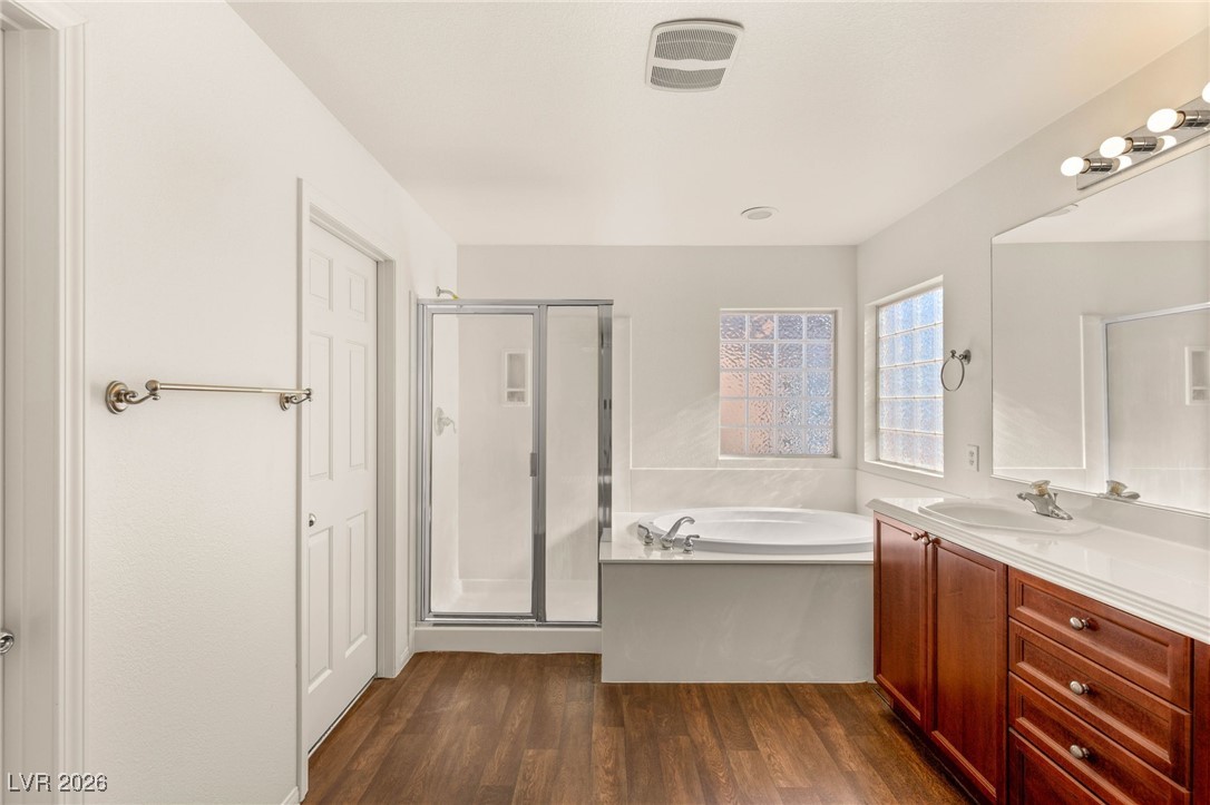 6247 Sugartree Avenue