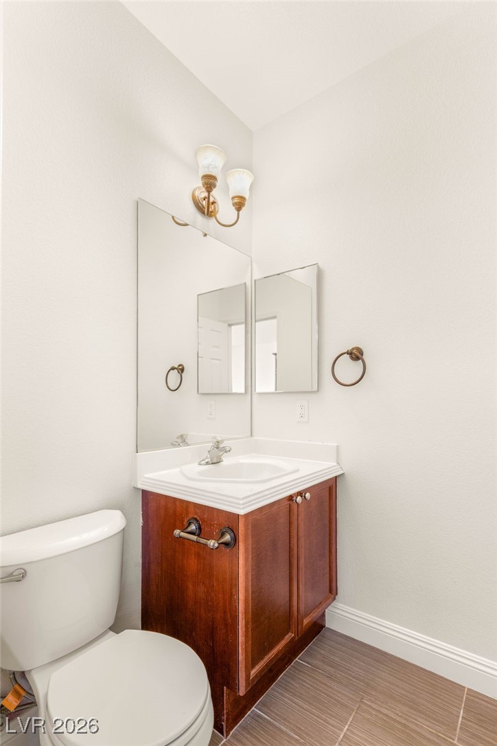 6247 Sugartree Avenue