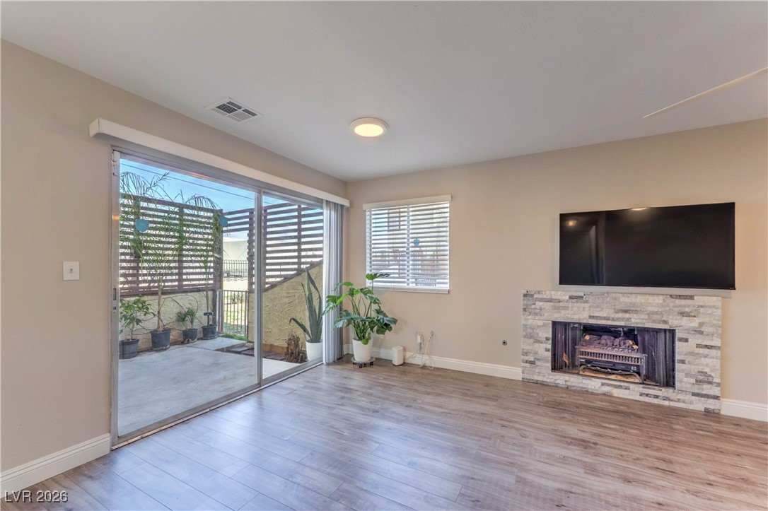 5015 Spencer Street C