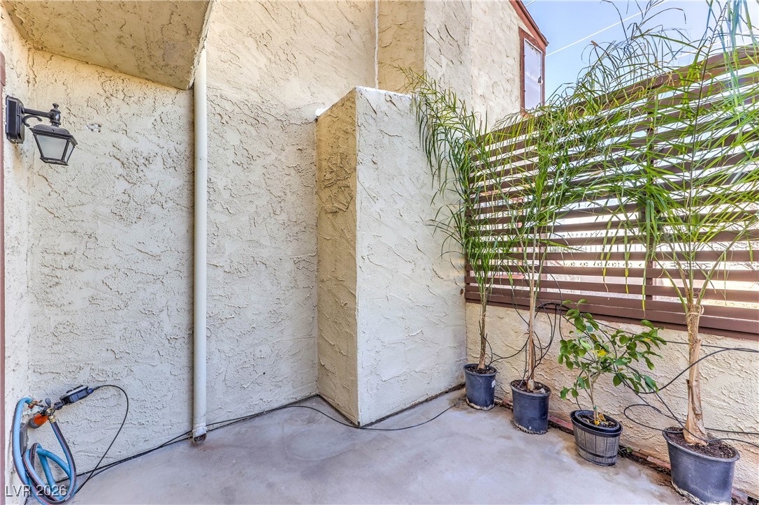 5015 Spencer Street C