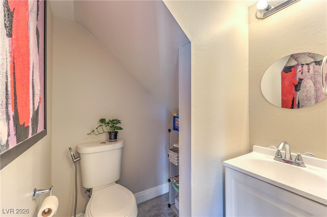 5015 Spencer Street C