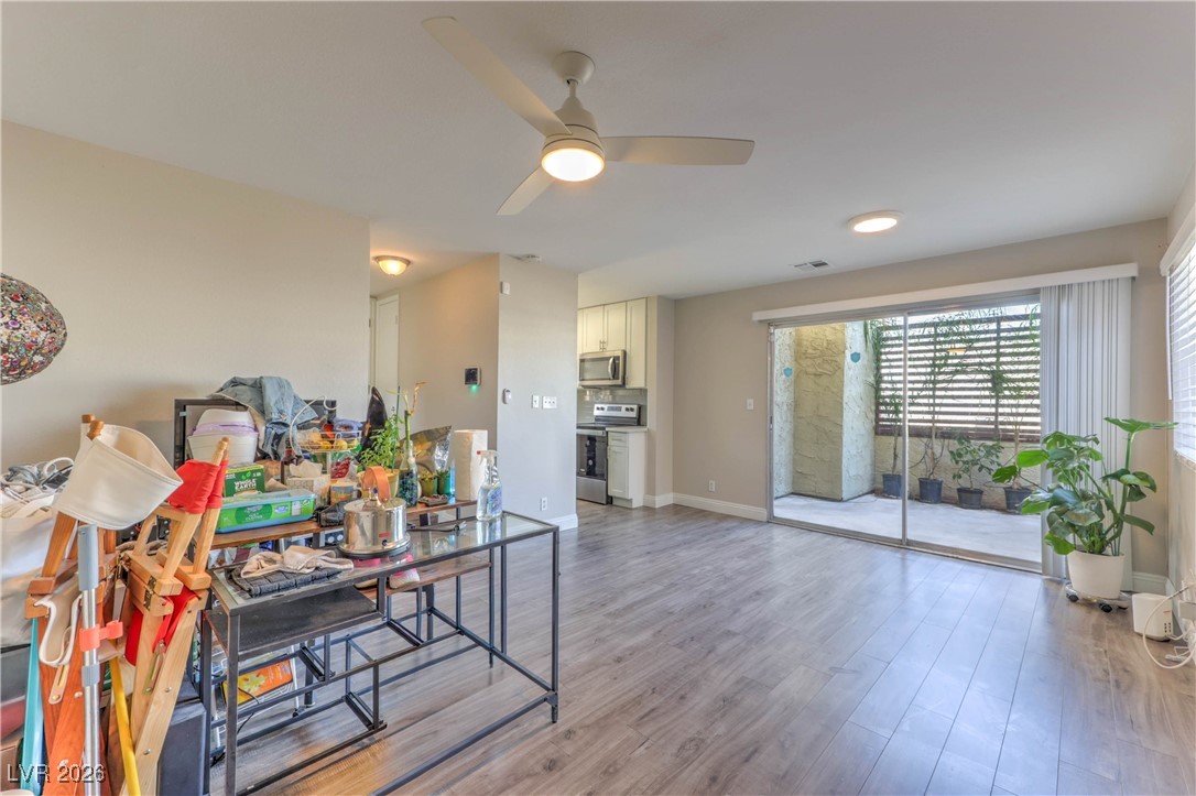 5015 Spencer Street C