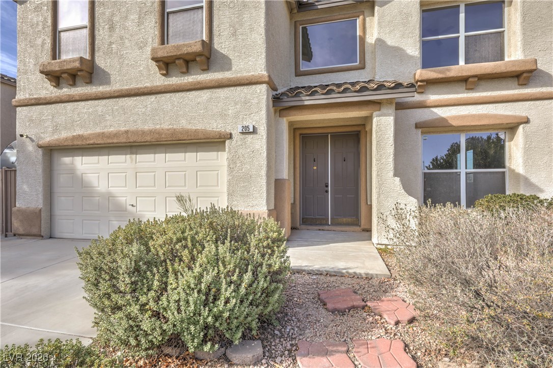 205 Palmarosa Street