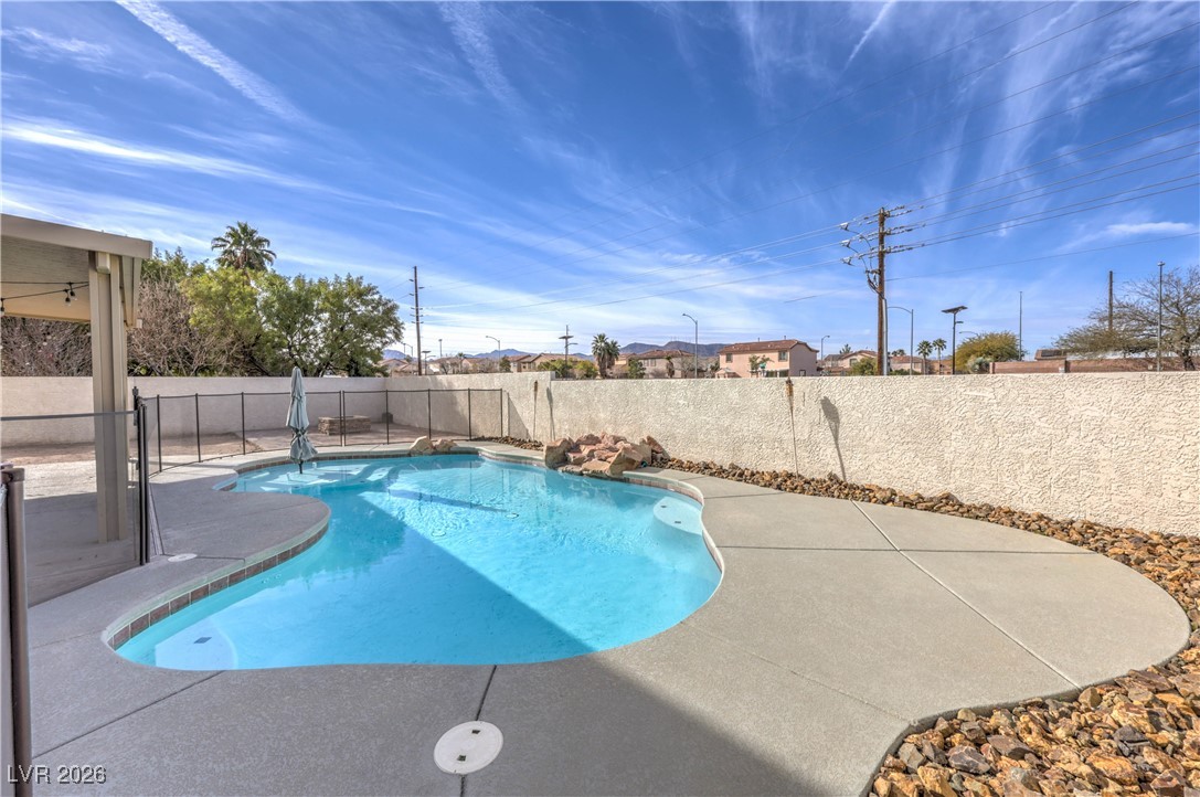 205 Palmarosa Street