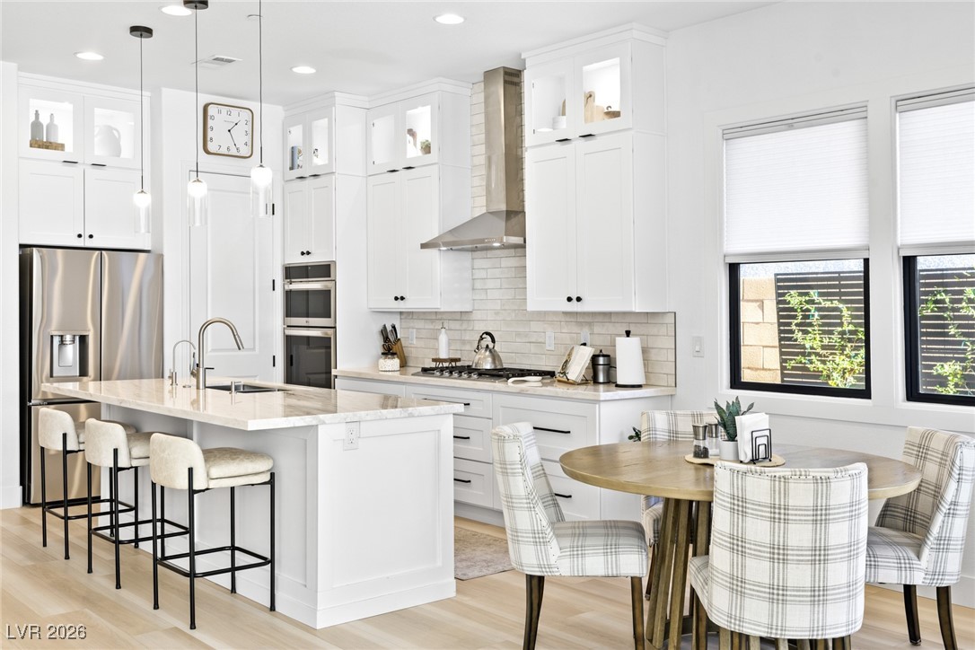 9869 Heather Moore Avenue