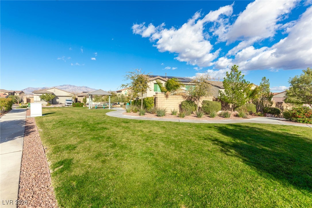 9869 Heather Moore Avenue