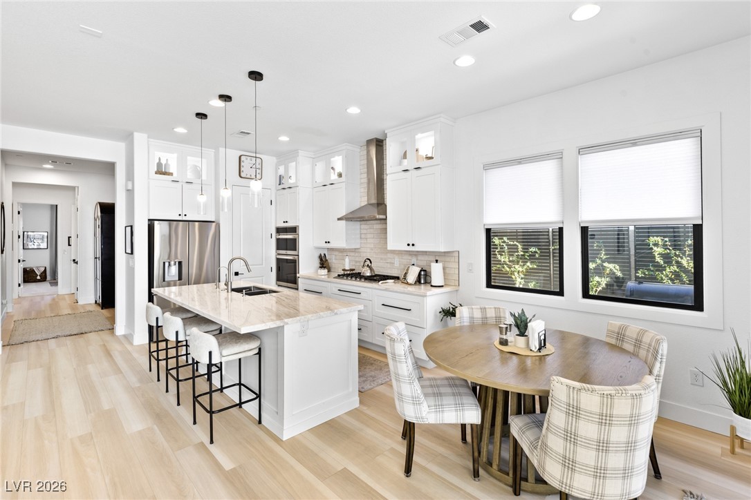 9869 Heather Moore Avenue