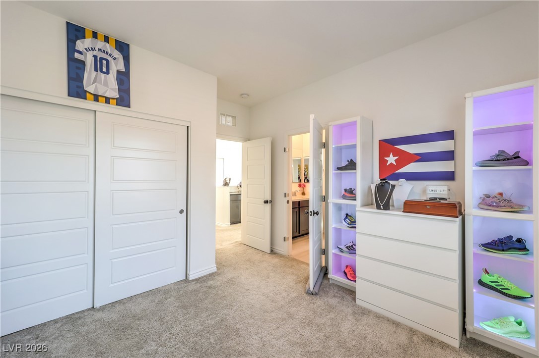 4404 Contour Bend Avenue