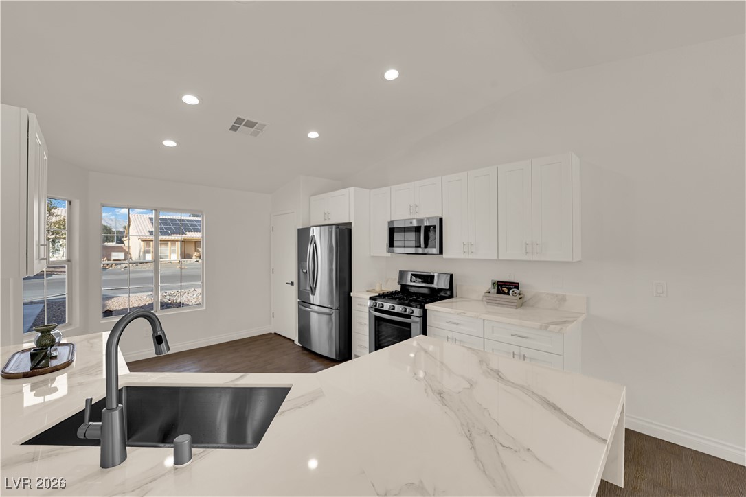 619 Rancho Del Sol Way