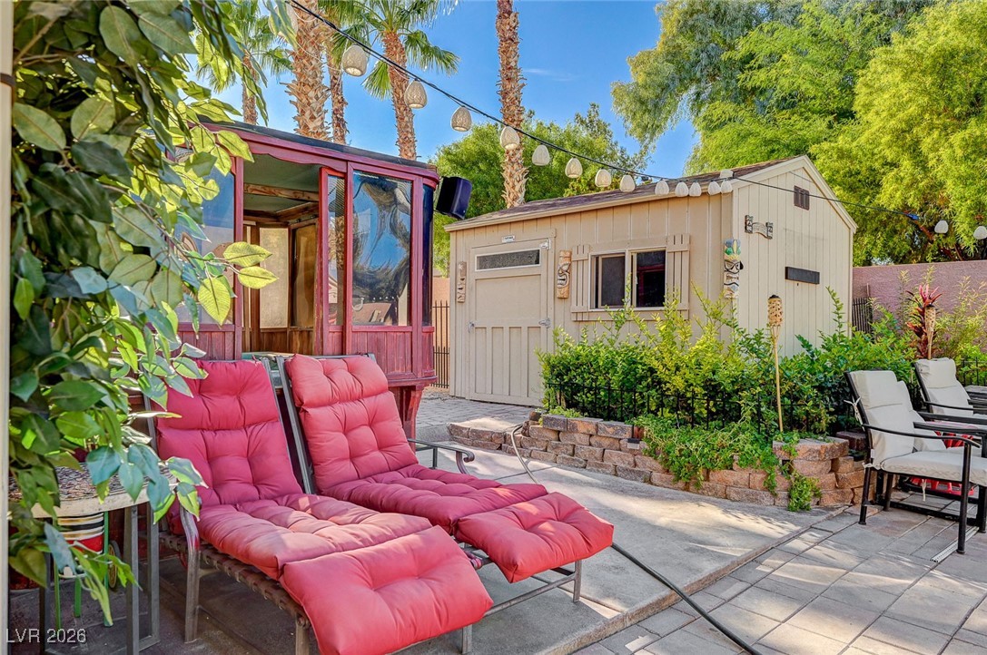 8121 Jade Harbor Court