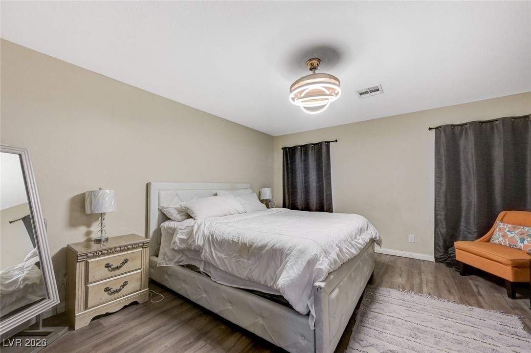 8121 Jade Harbor Court