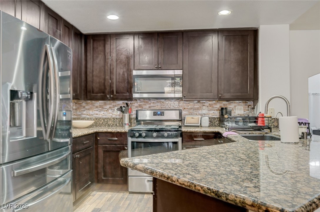 8121 Jade Harbor Court