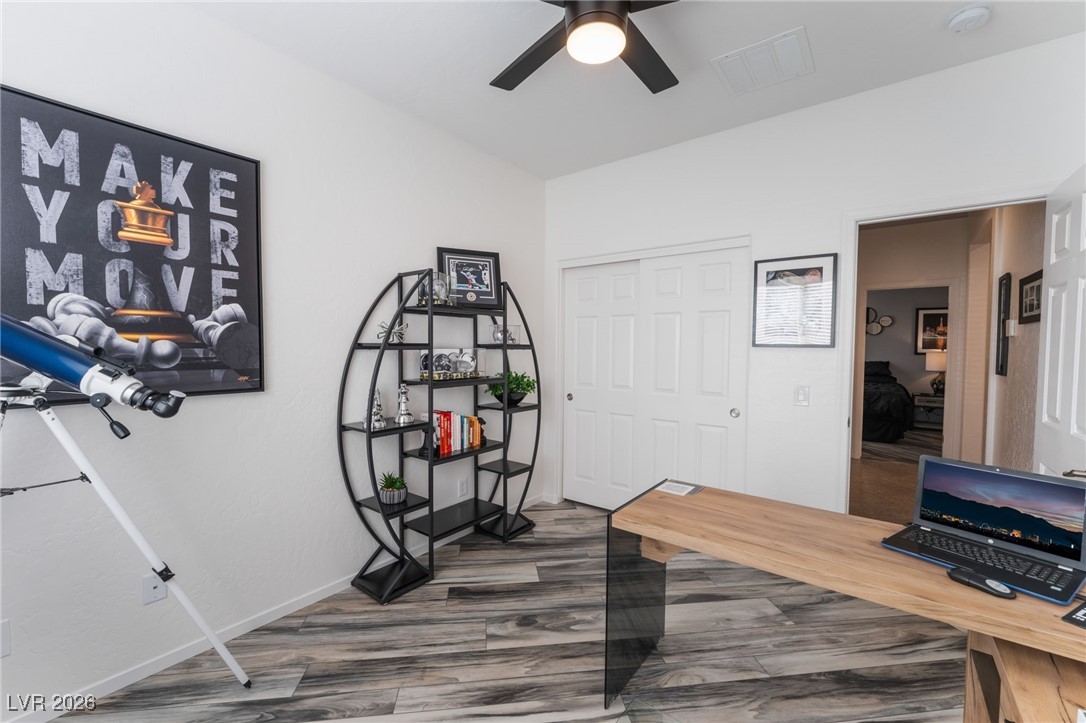 6804 Woodland Vase Court