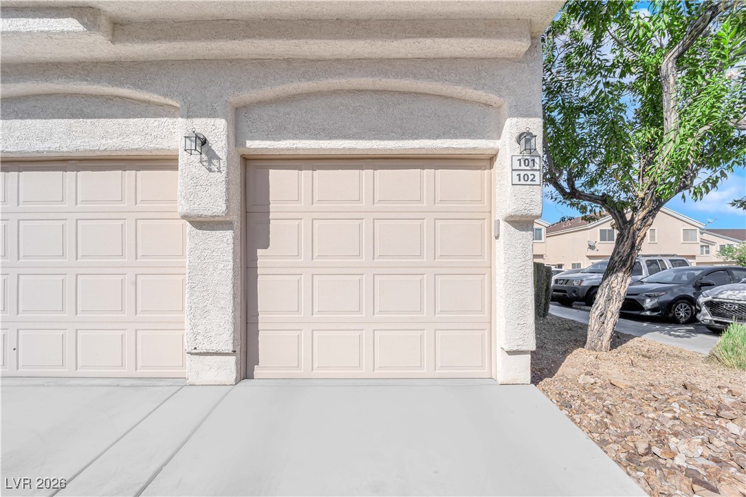 5528 Stacked Chips Road 101