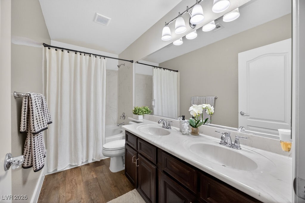 5201 Plymouth Bay Court