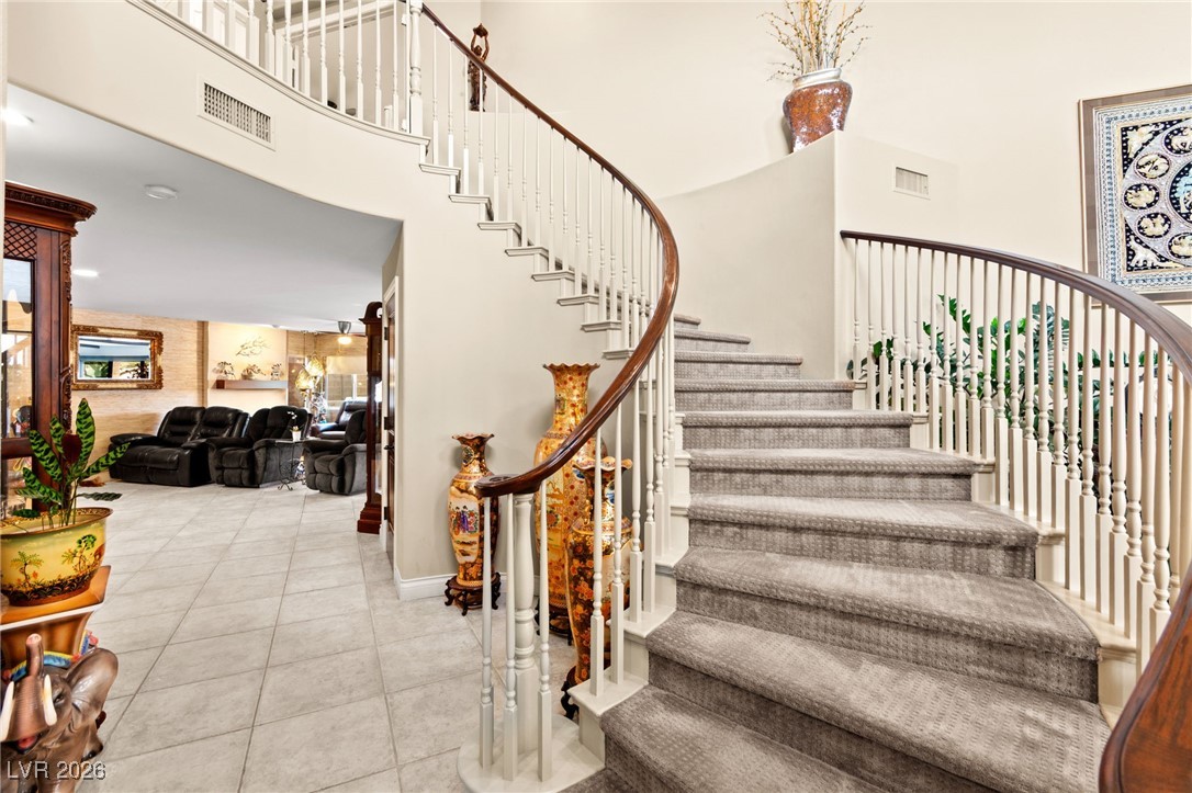 8832 Arabian Filly Avenue