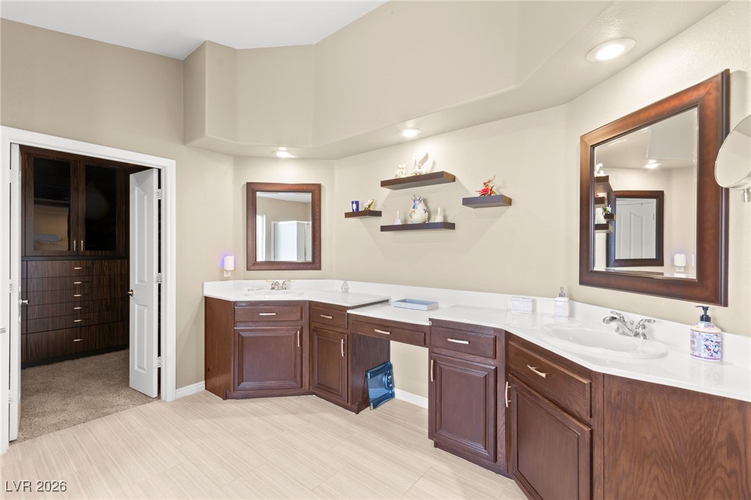 8832 Arabian Filly Avenue