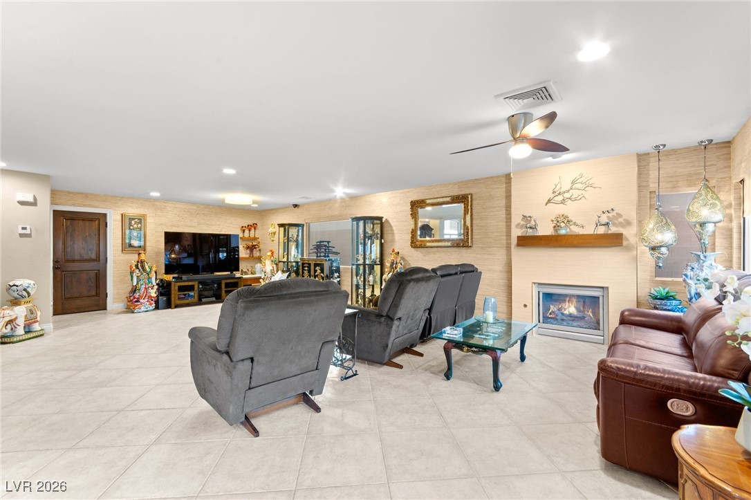 8832 Arabian Filly Avenue