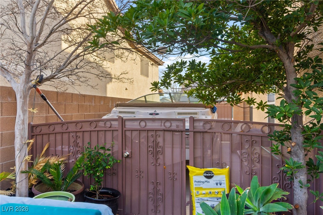 8832 Arabian Filly Avenue