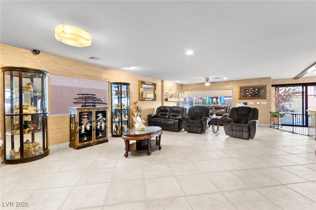 8832 Arabian Filly Avenue