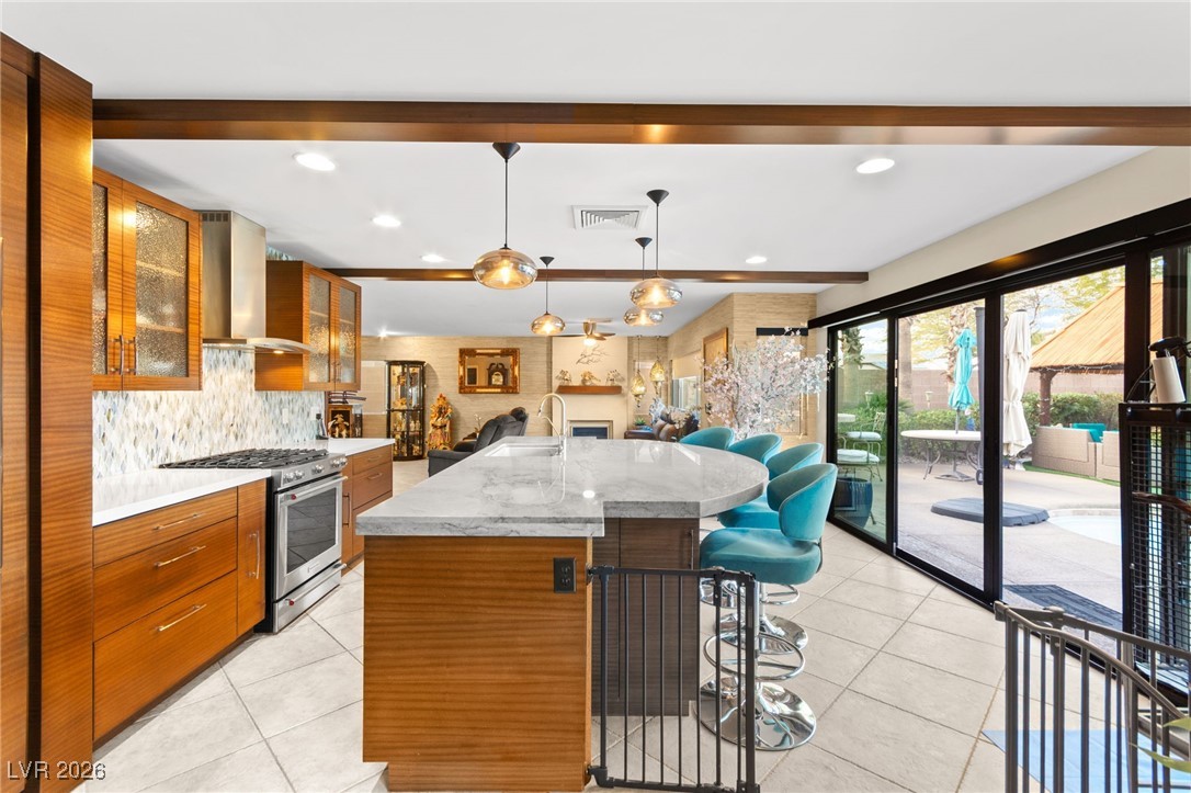 8832 Arabian Filly Avenue