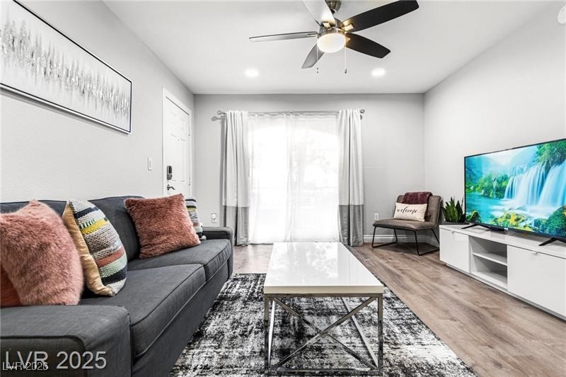 7885 West Flamingo Road 1115