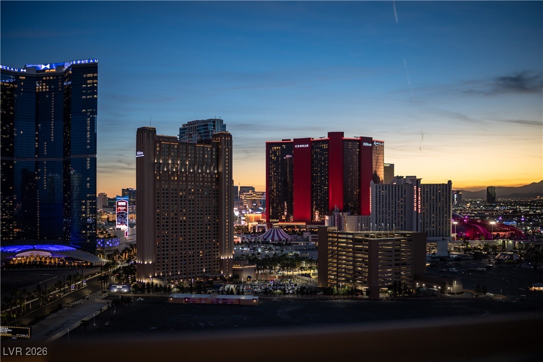 200 West Sahara Avenue 2204