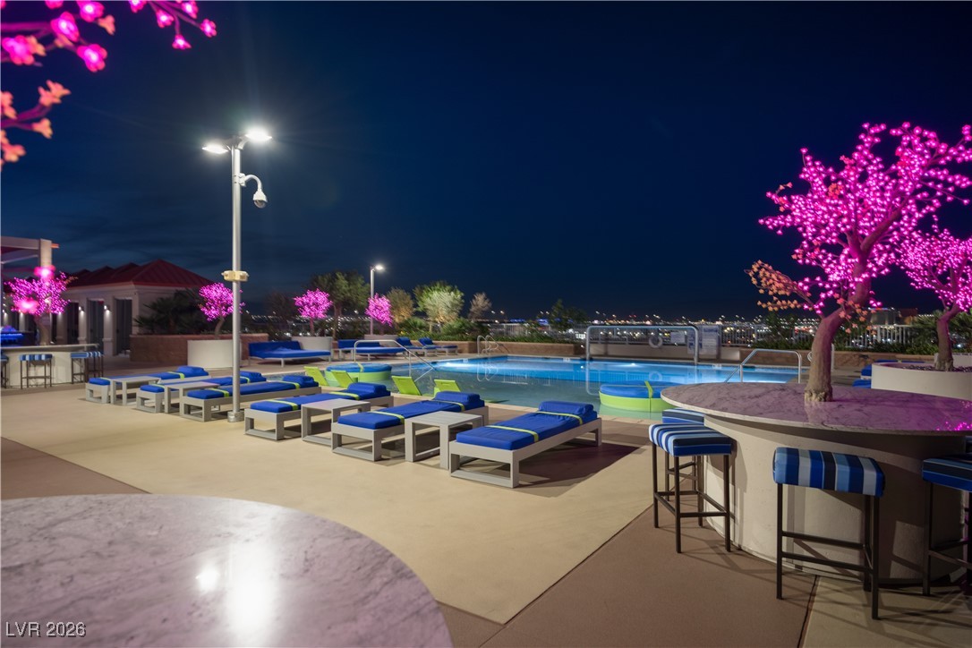 200 West Sahara Avenue 2204