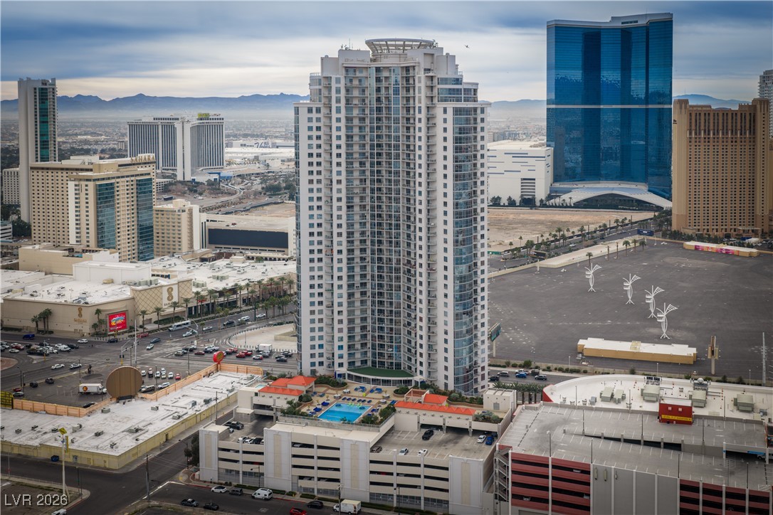 200 West Sahara Avenue 2204