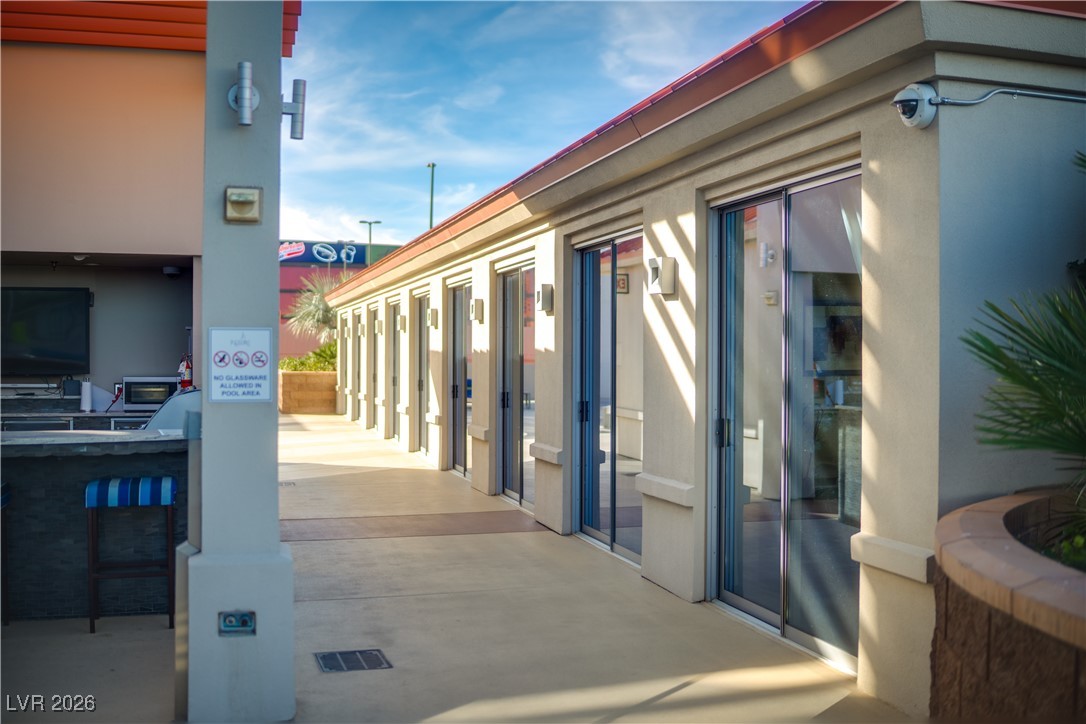 200 West Sahara Avenue 2204