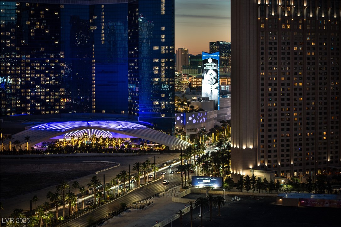 200 West Sahara Avenue 2204