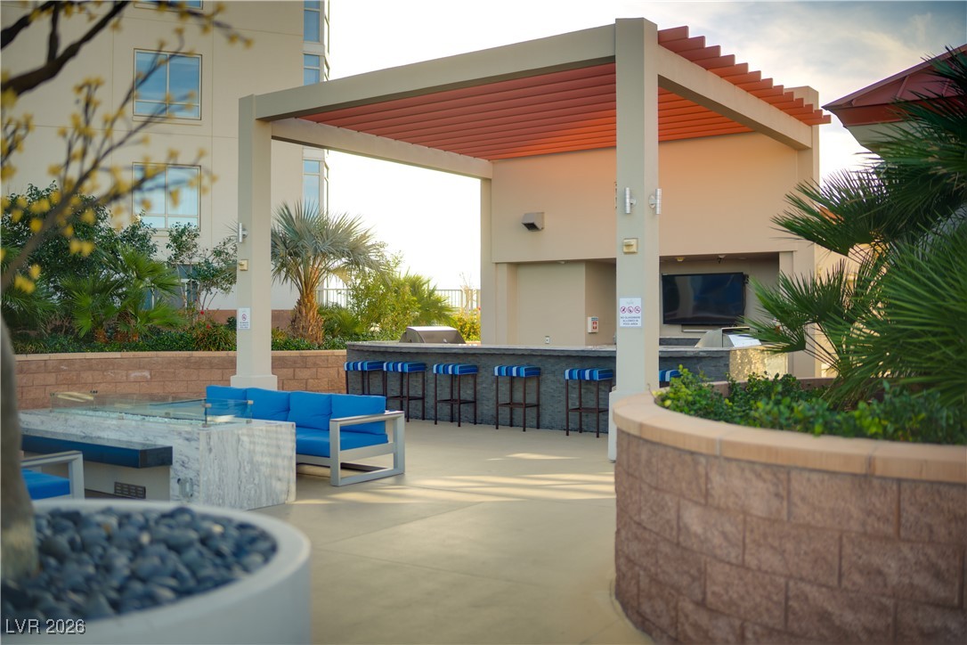 200 West Sahara Avenue 2204