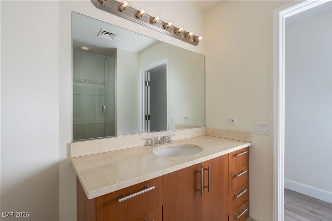 200 West Sahara Avenue 2204