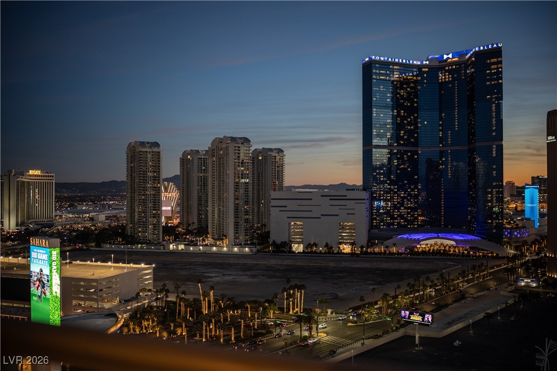 200 West Sahara Avenue 2204