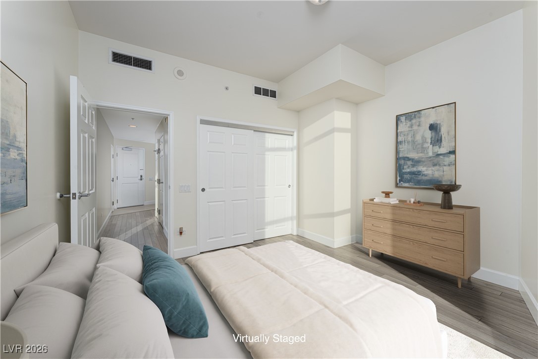 200 West Sahara Avenue 2204