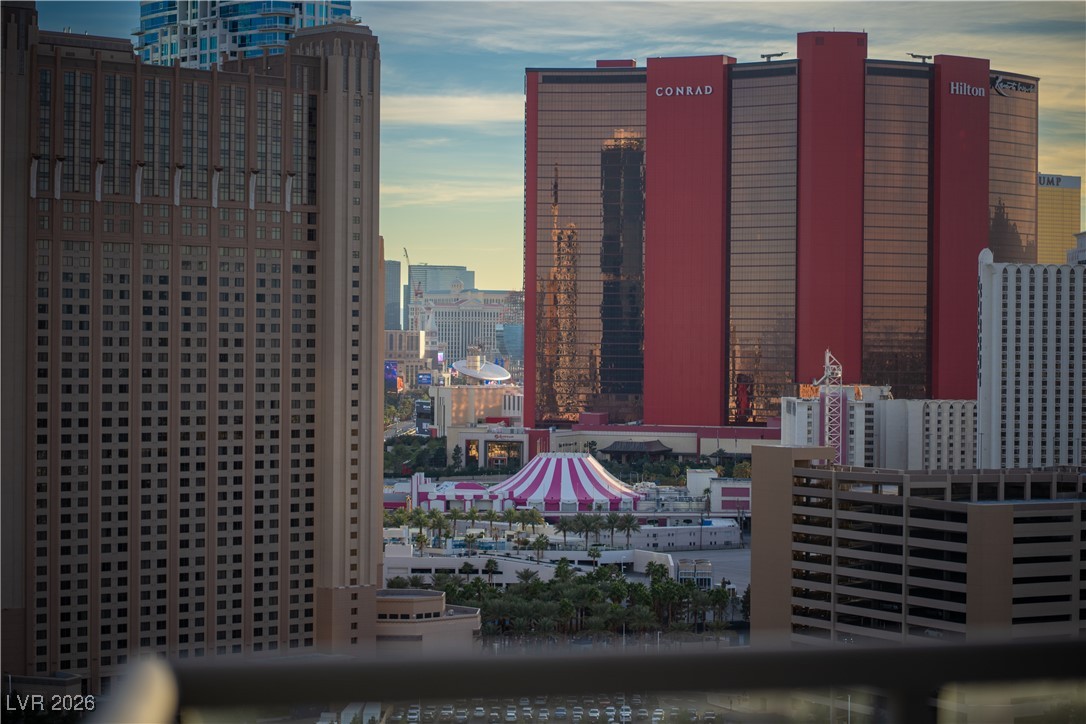 200 West Sahara Avenue 2204