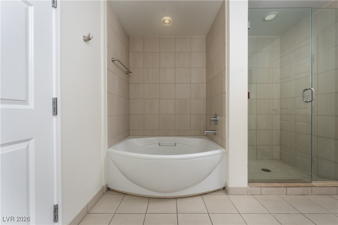 200 West Sahara Avenue 2204