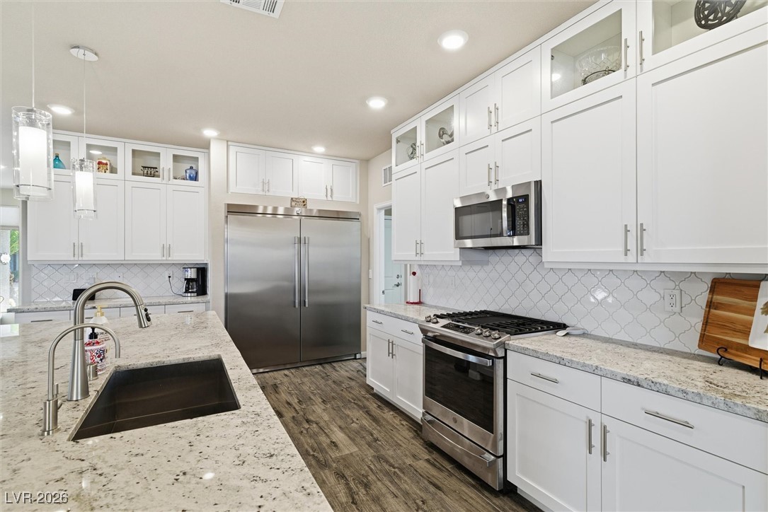 8353 Bartholomew Park Court